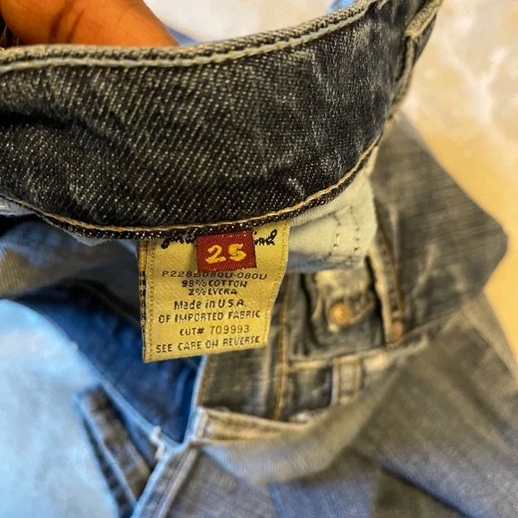 7 for all Mankind Jeans, sz. 25. Some raffling on tag. - Picture 4 of 4